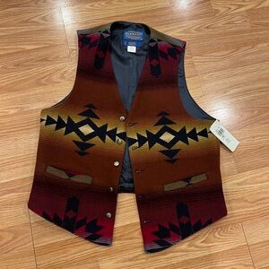 Pendleton Men's Geometric Wool Vest in Brown and Red